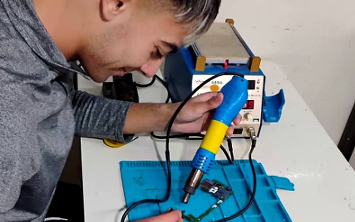 Curso de reparación de celulares